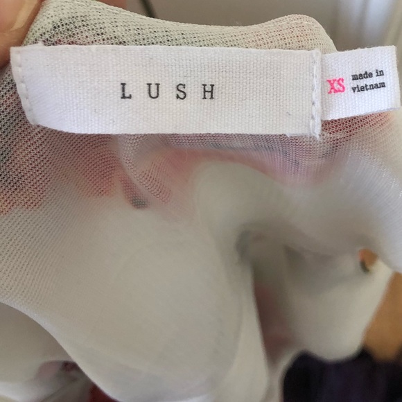 Floral patterned romper - Picture 4 of 4